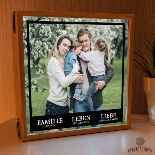 "Craftbrothers Lumina" - Familie ist, wo Leben beginnt und Liebe niemals endet! Leuchtkasten Craftbrothers