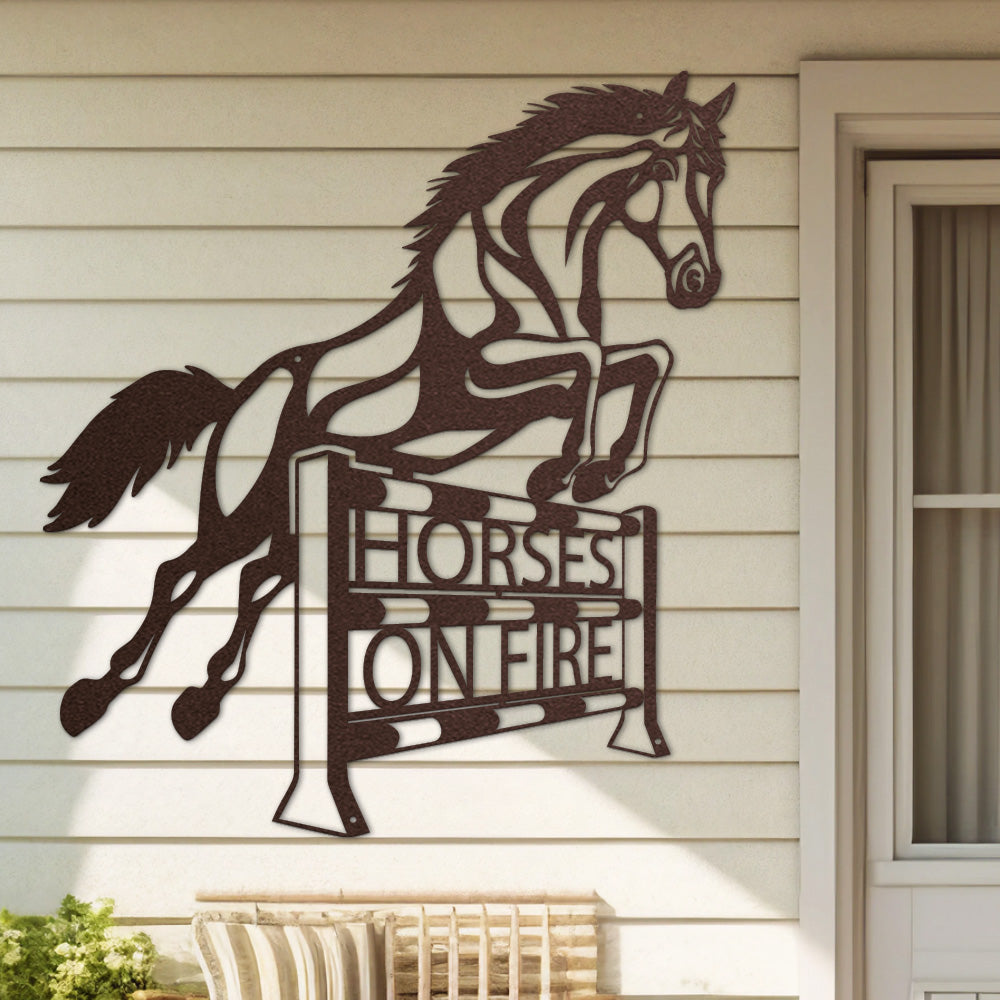Hofschild - Springpferd aus edlem Stahl (personalisierbar)