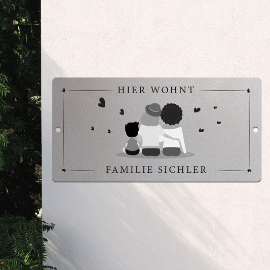 Türschild We are family - Zwei Frauen mit Sohn (personalisierbar)