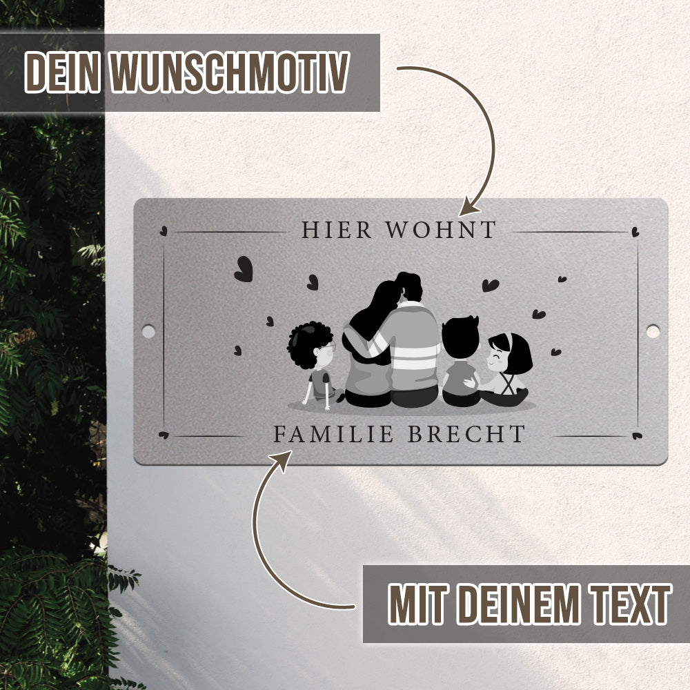 Türschild We are family - Eltern, 2 Söhne und 1 Tochter (personalisierbar)