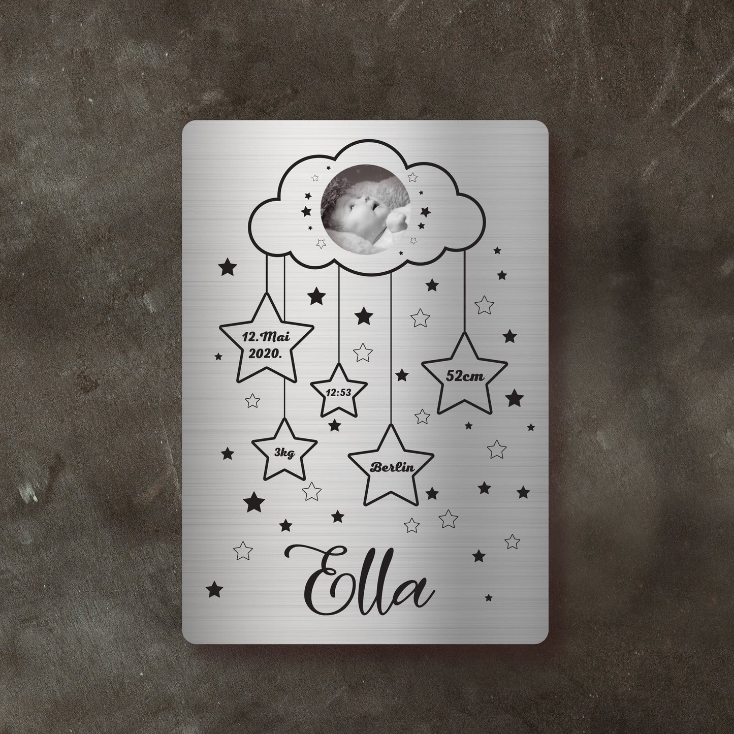 personalisierbares Geschenk zur Geburt: Tafel aus edlem Stahl "Wolke & Sternchen" inklusive Fotogravur Tafel Herzau