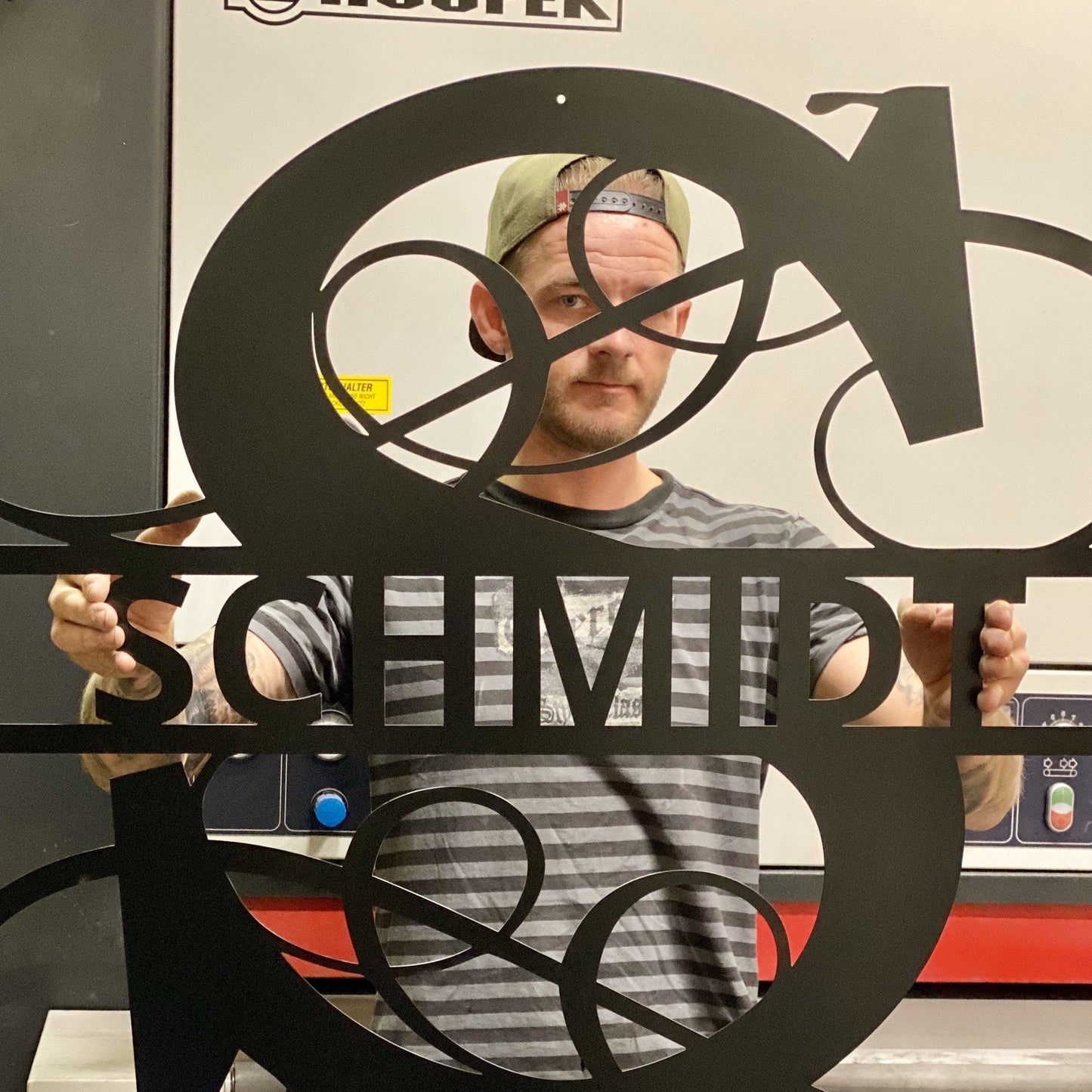 Großes Namens-Monogramm (personalisierbar) Herzau