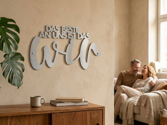 Schriftzug an der Wand über dem Sofa — Craftbrothers