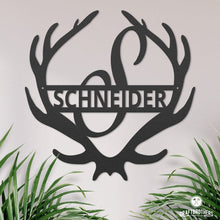 Laden Sie das Bild in den Galerie-Viewer, Monogramm - Hirschgeweih aus edlem Stahl (personalisierbar) Craftbrothers 