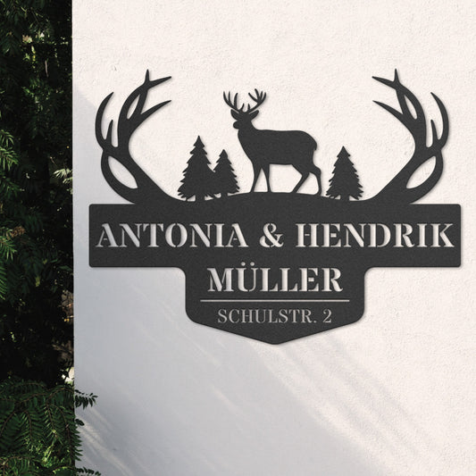 Monogramm Hirsch mit Familien- und Straßennamen