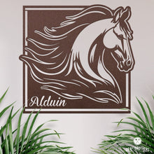 Laden Sie das Bild in den Galerie-Viewer, Pferdeschild &quot;Alduin&quot; - personalisierbar Craftbrothers 