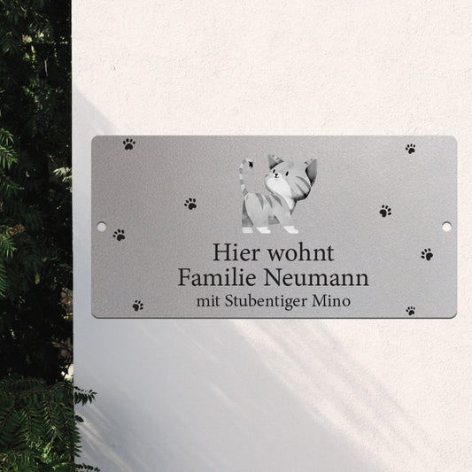 Türschild Familie mit Katze - Bei diesem Türschild wird auch Euer Stubentiger bedacht.