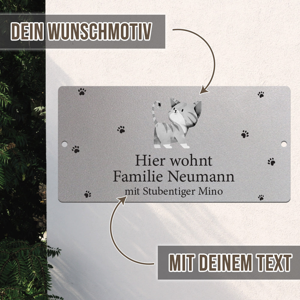 Türschild Familie mit Katze - Bei diesem Türschild wird auch Euer Stubentiger bedacht.