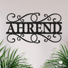 Laden Sie das Bild in den Galerie-Viewer, Türschild Ornamental Style ohne Hausnummer (personalisierbar) Craftbrothers 