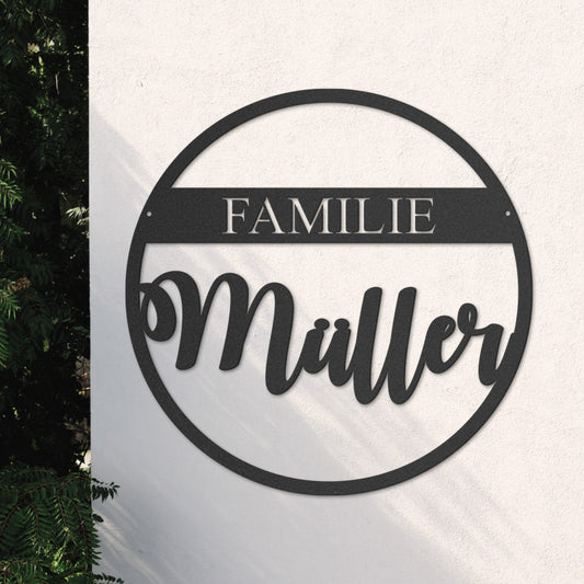 Türschild rund Family mit personalisierbarem Familienname - ein garantierter Hingucker