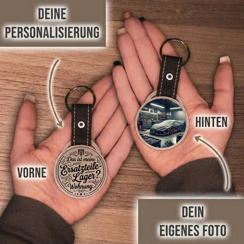 Personalisierter Foto-Schlüsselanhänger "Ersatzteile-Lager? Das ist meine Wohnung." Craftbrothers