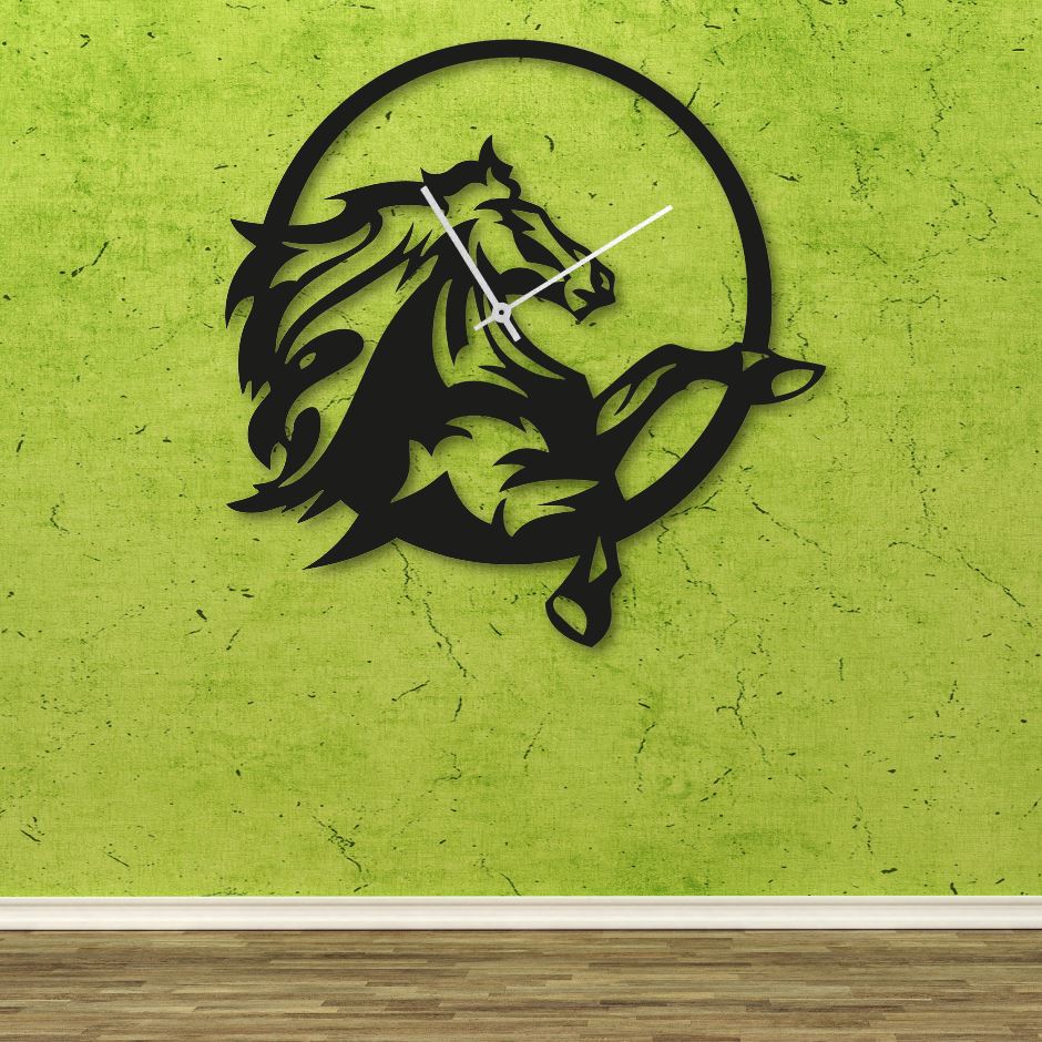 Große Wanduhr 