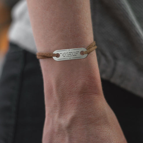 personalisierbares Armband " Morse Code" - Übermittel Deine geheime Botschaft als Morse Code, der nur für den Träger zu entschlüsseln ist Armband Herzau 