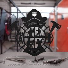 Laden Sie das Bild in den Galerie-Viewer, Feuerwehrwappen II mit Wunschtext aus edlem Stahl (personalisierbar) Craftbrothers 