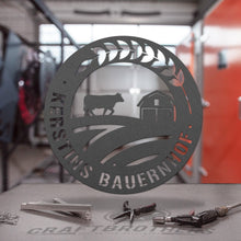 Laden Sie das Bild in den Galerie-Viewer, &quot;Hofschild - Kuh&quot; aus edlem Stahl (personalisierbar) Craftbrothers 