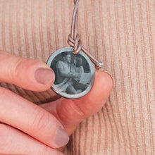 Laden Sie das Bild in den Galerie-Viewer, Personalisierbare Halskette &quot;Lilie&quot; Craftbrothers 