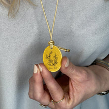 Laden Sie das Bild in den Galerie-Viewer, personalisierbare Halskette Lieblingsblume &quot;Sakura&quot; Craftbrothers 