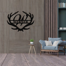 Laden Sie das Bild in den Galerie-Viewer, Monogramm &quot;Hirschgeweih&quot; aus edlem Stahl (personalisierbar) Craftbrothers 