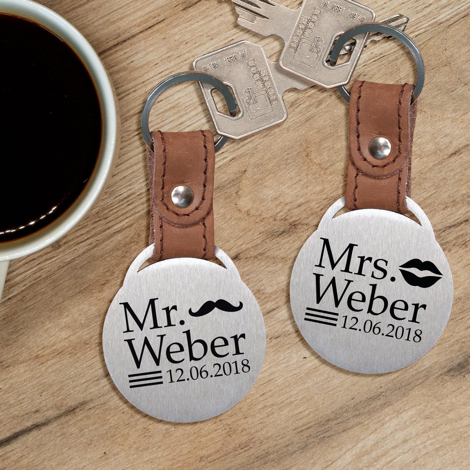 Foto - Schlüsselanhänger "Mr & Mrs" für Paare Schlüsselanhänger Craftbrothers 